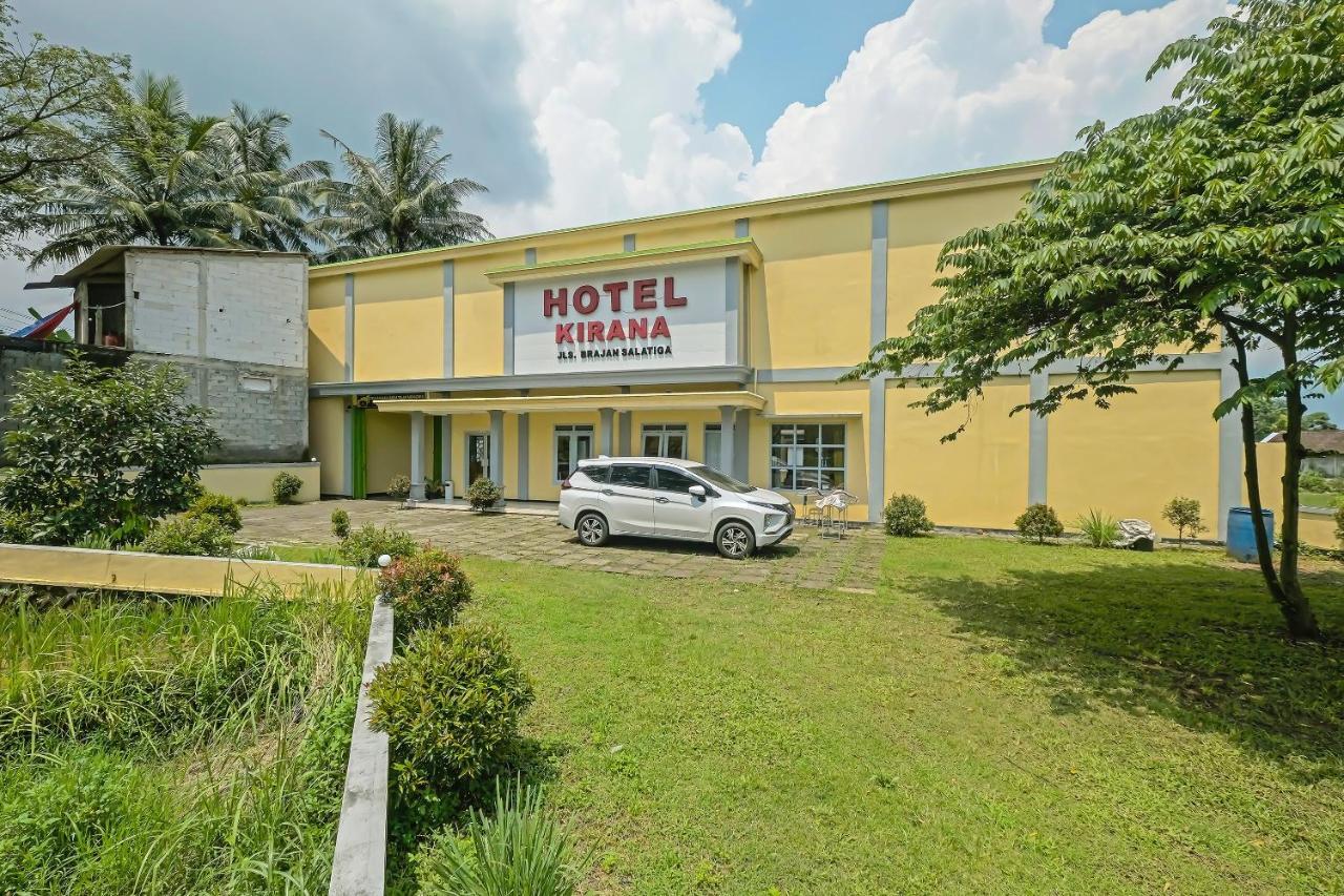 Oyo 92483 Hotel Kirana Salatiga Exteriör bild